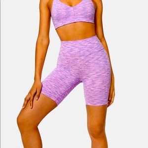 Outdoor Voice 7in Freeform shorts in Hyacinth